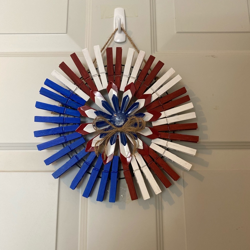 ✨ Red White & Blue Clothespin Wreath ✨
